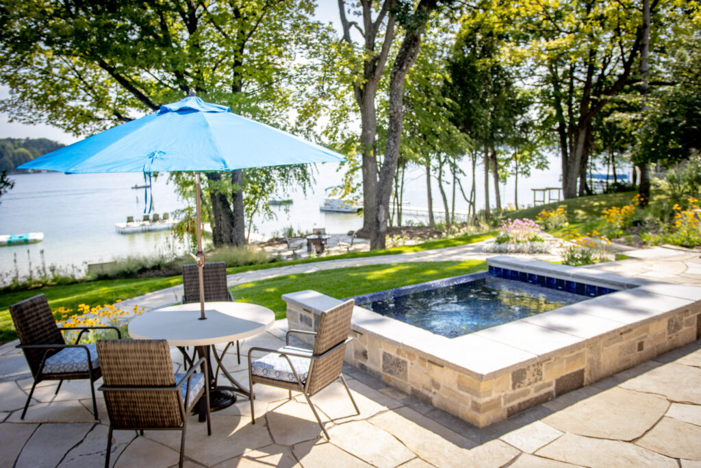 The Top Outdoor Living Trends in Island Park for 2025